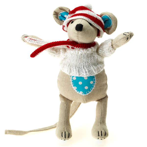 Woolly hat ship's mouse